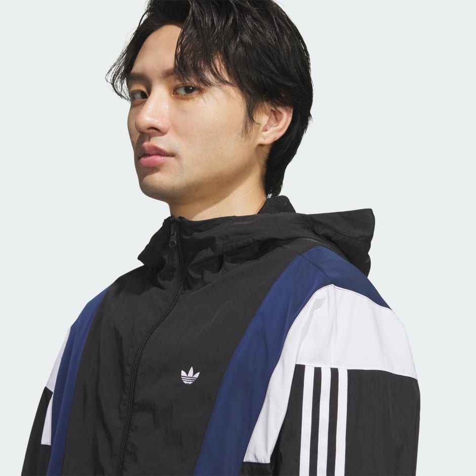 M WINDBREAKER