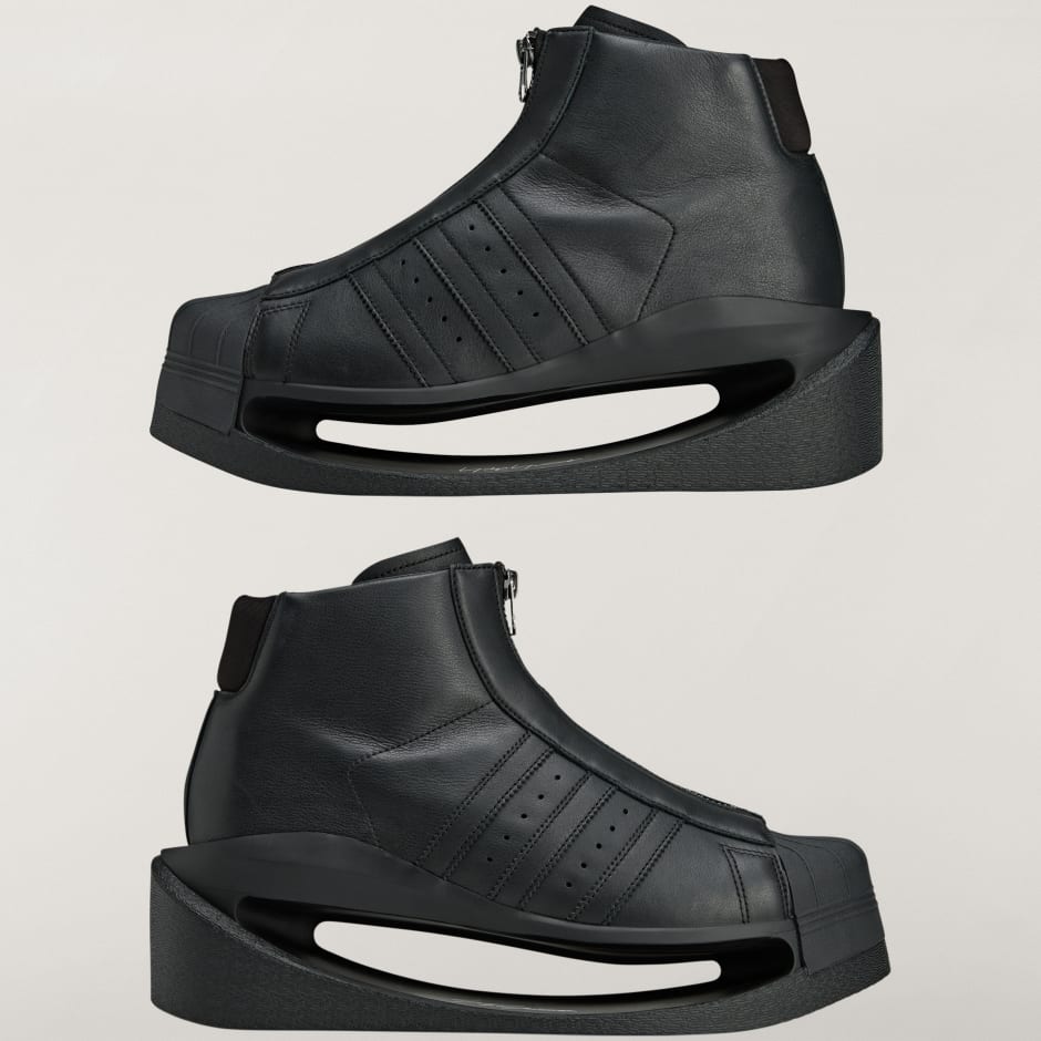 Y-3 Gendo Pro Model