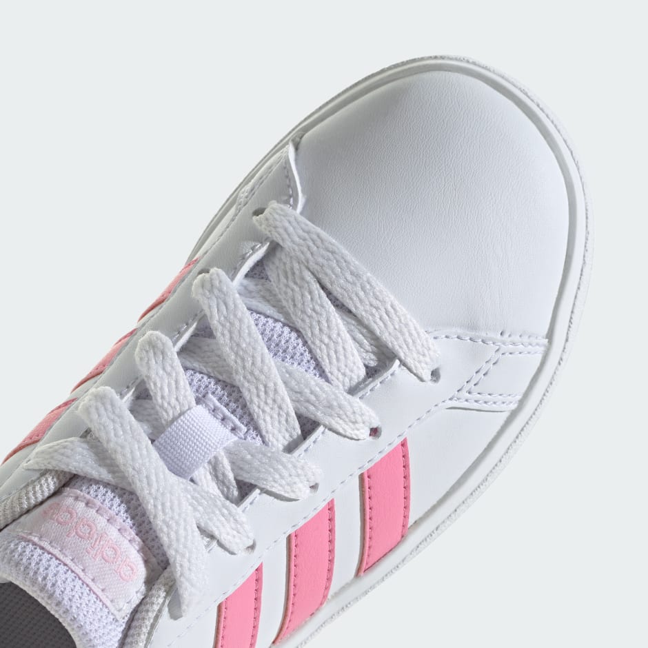 Grand Court Lifestyle Tennis Lace-Up Shoes