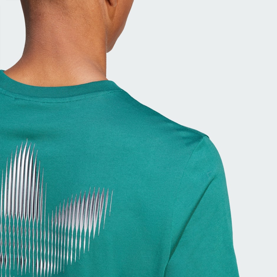 Graphic Blur Trefoil Tee