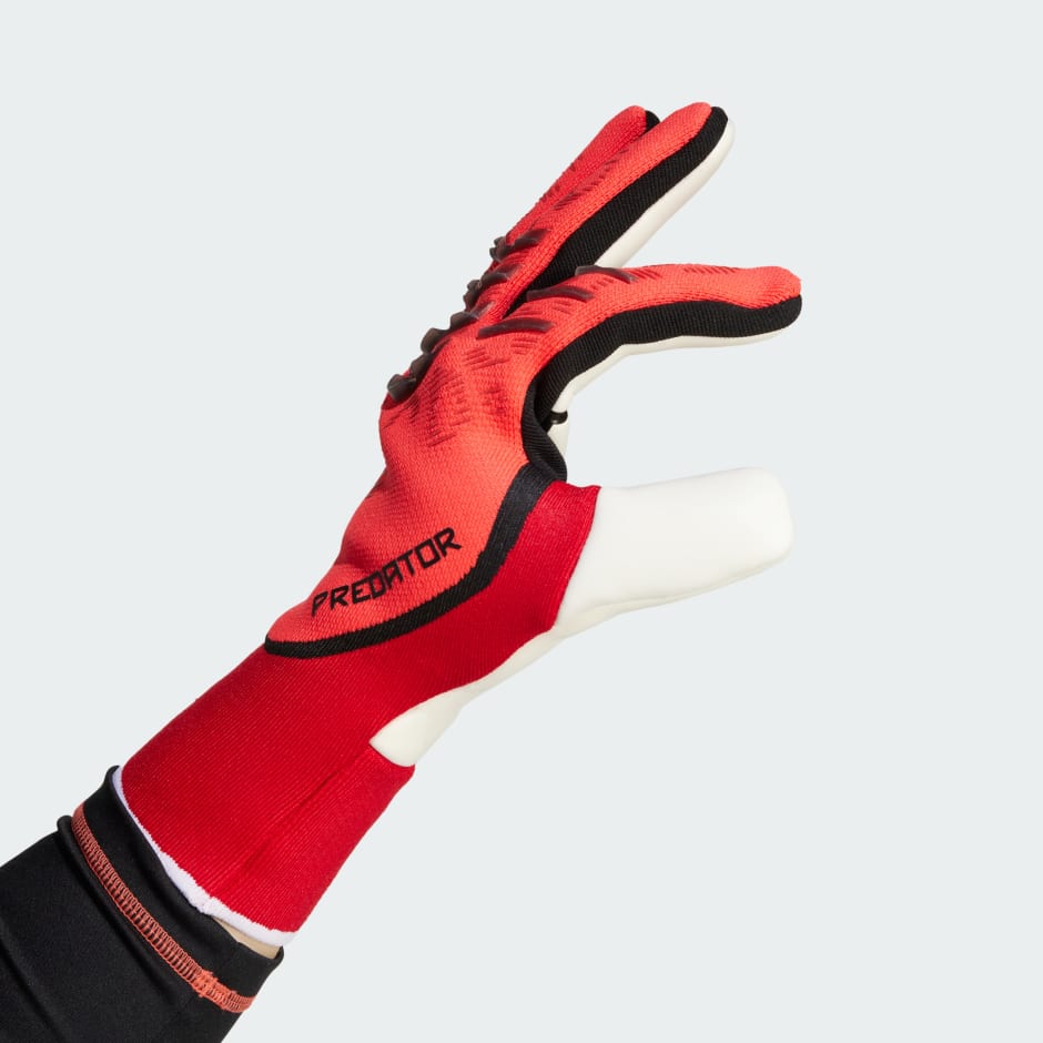 Predator Pro Goalkeeper Gloves