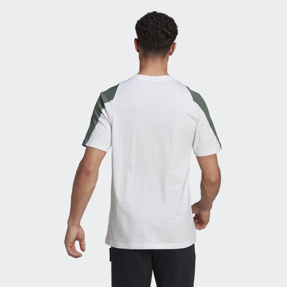 Camiseta Future Icons Badge of Sport Bordada
