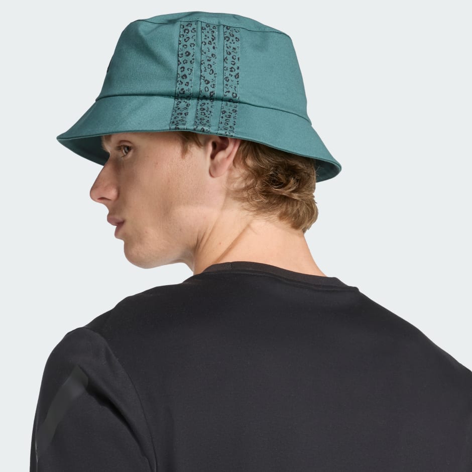 Zvonasti &scaron;e&scaron;ir s grafičkim motivima adidas Sportswear 3-Stripes Leopard