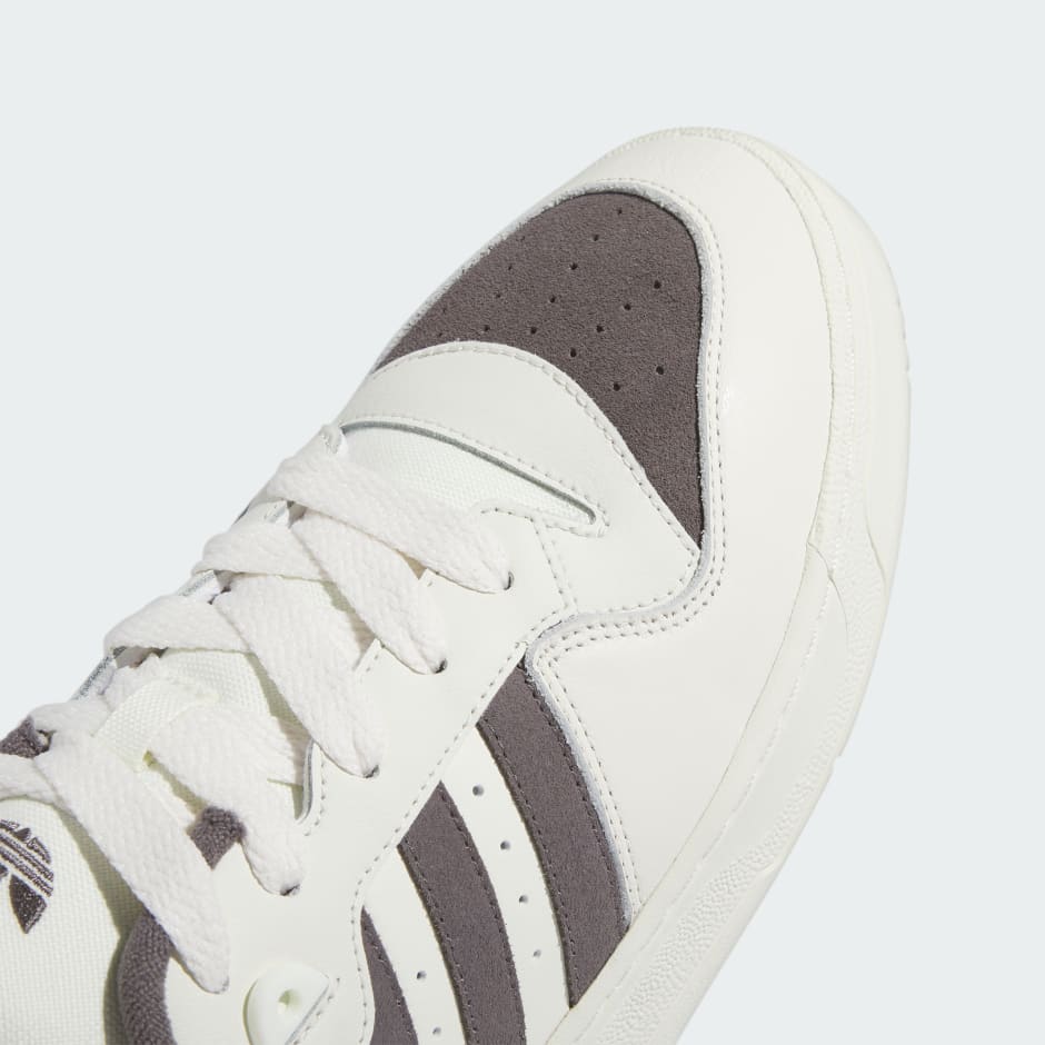 Rivalry Low Shoes