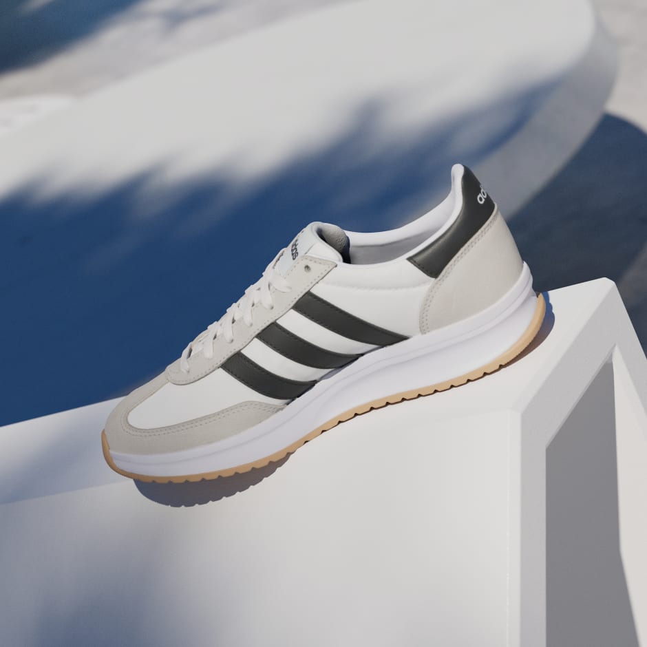 RUN 70s 2.0 Shoes