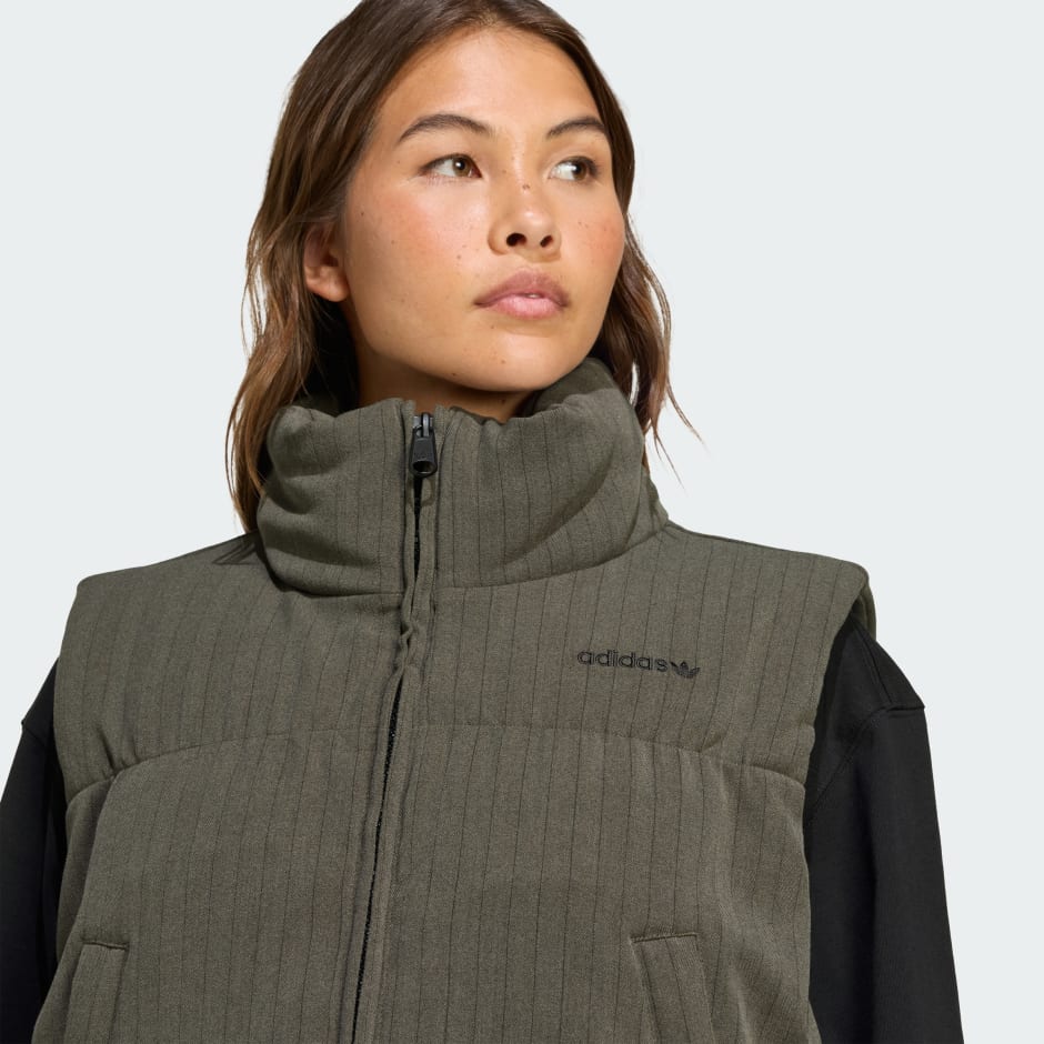 ESSENTIALS HERRINGBONE DOWN VEST
