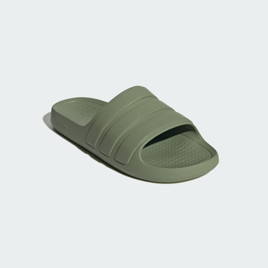 Adilette Flow Slides