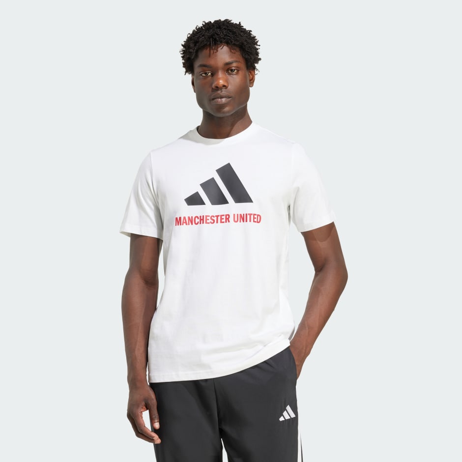 Manchester United Seasonal Graphic Tee