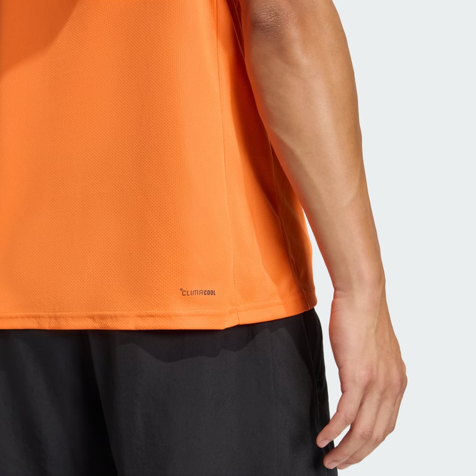 WORKOUT ESSENTIALS BASE T-SHIRT