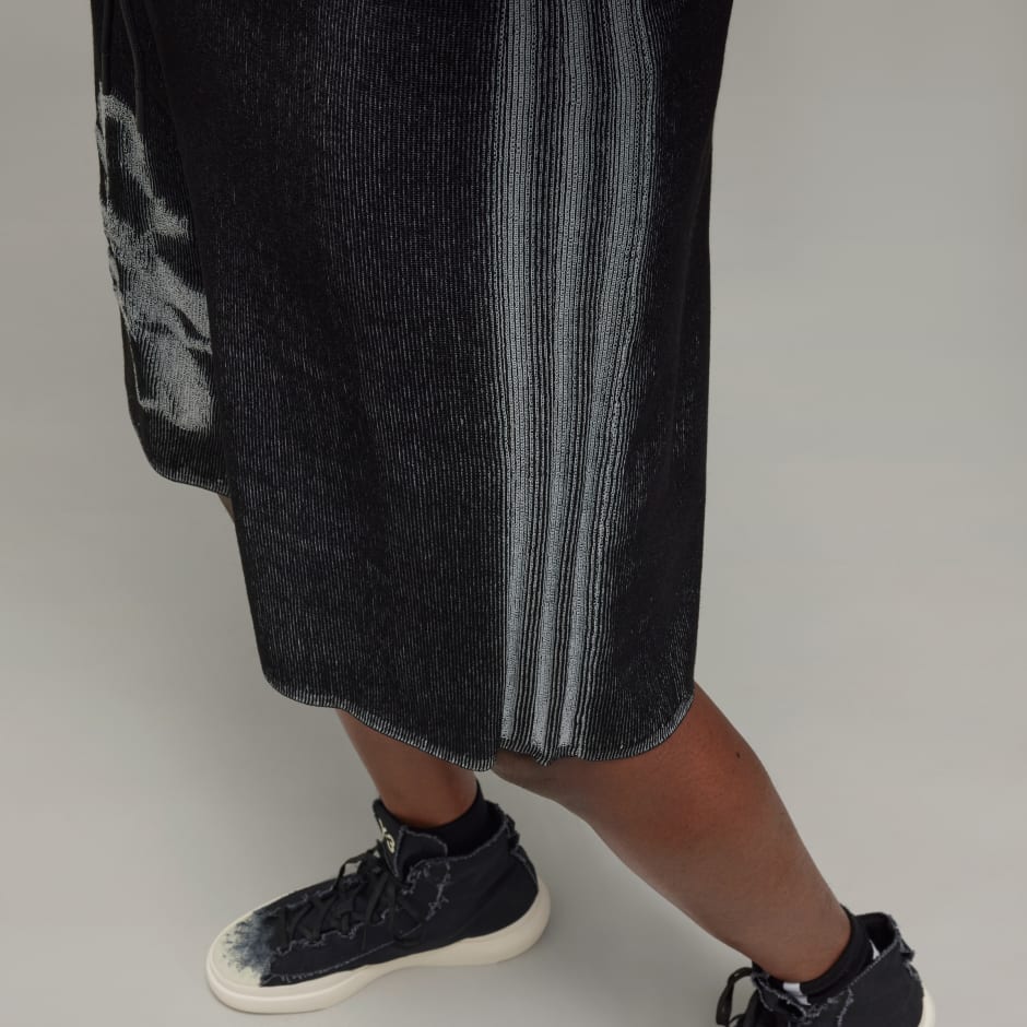 Y-3 Graphic Knit Shorts