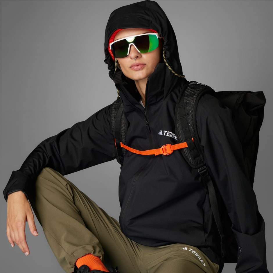 Multi Essentials 2L Rain Jacket