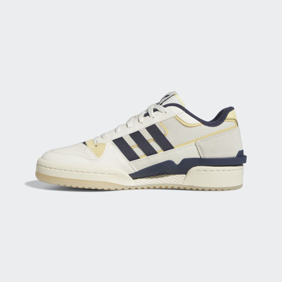 adidas originals forum low trainers in white and shadow navy