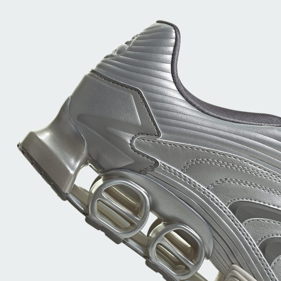 حذاء Predator Megaride