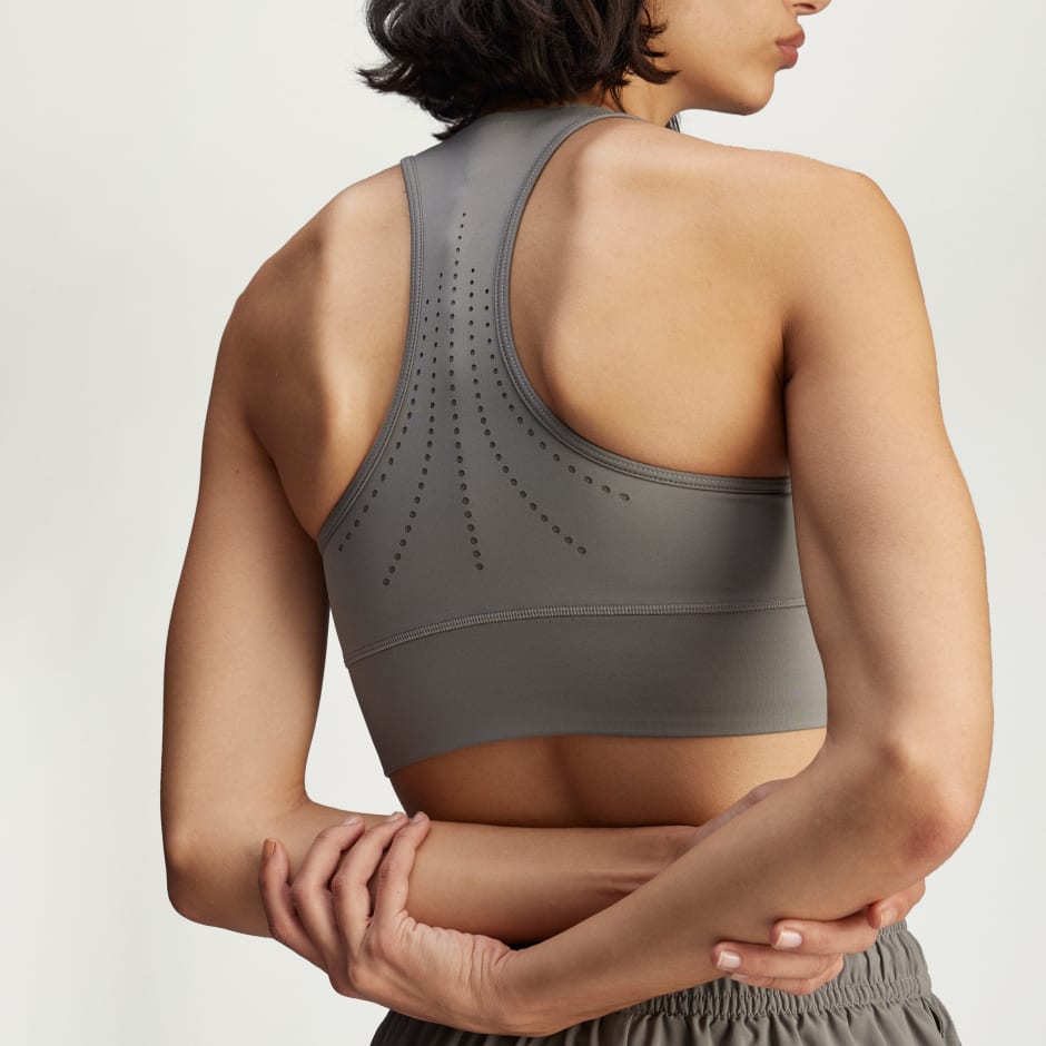 Top scurt de antrenament adidas by Stella McCartney