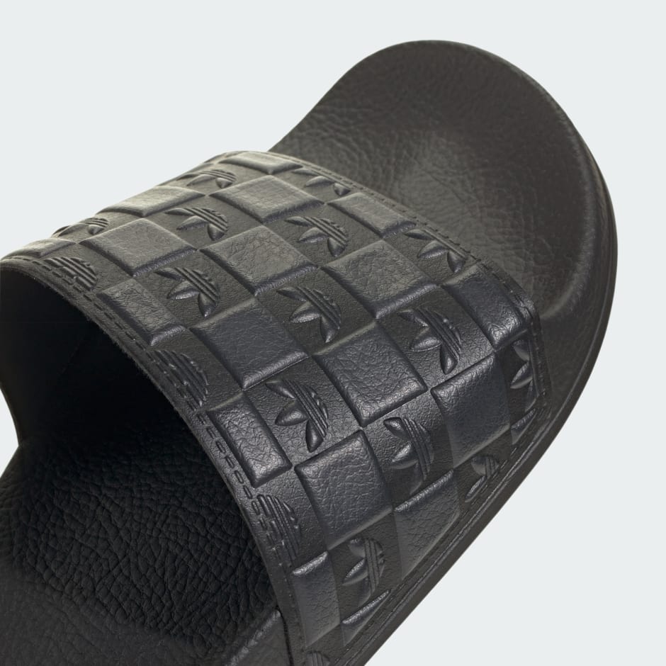 Adilette Slides