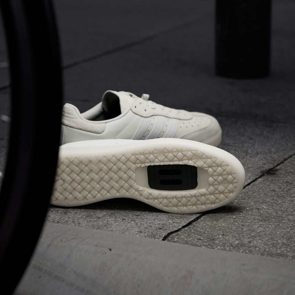 Pantofi De Piele Velosamba