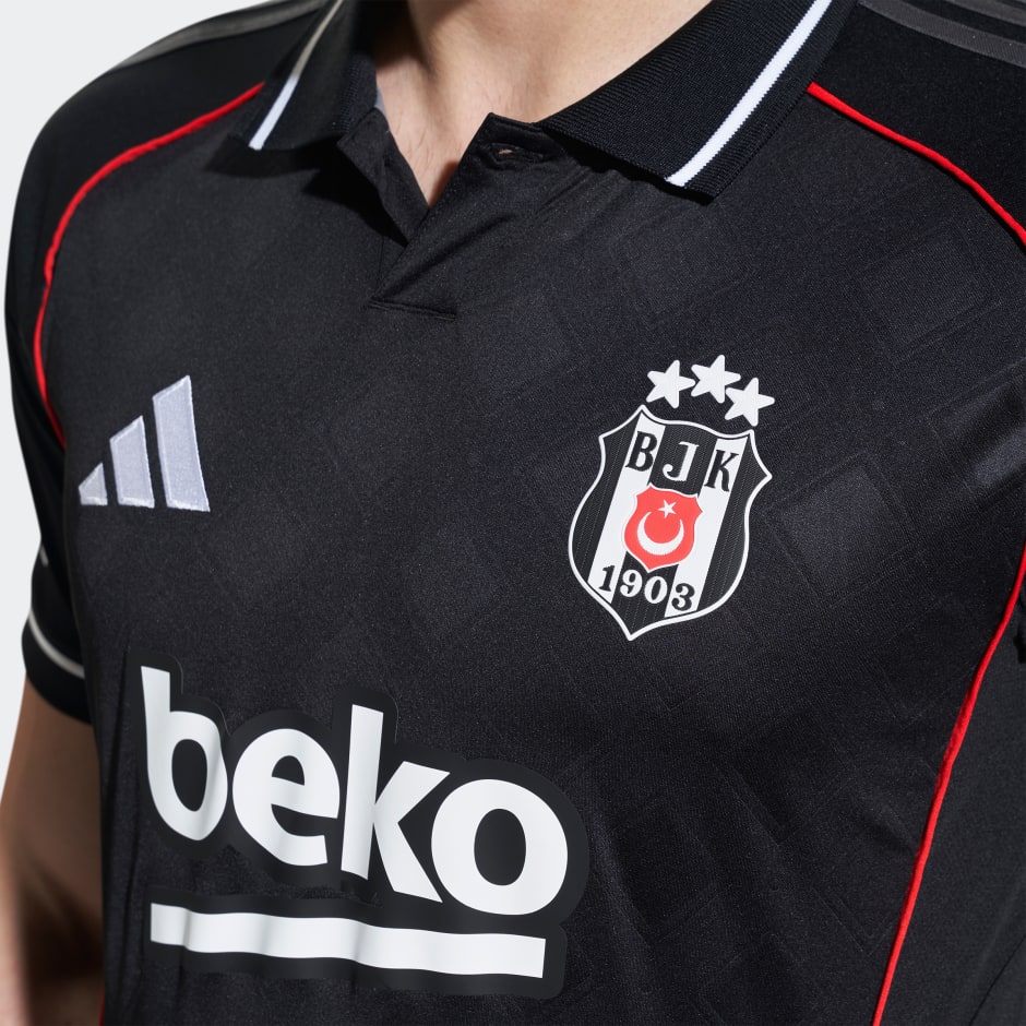 Tricou Beşiktaş JK 25/26 din al treilea echipament