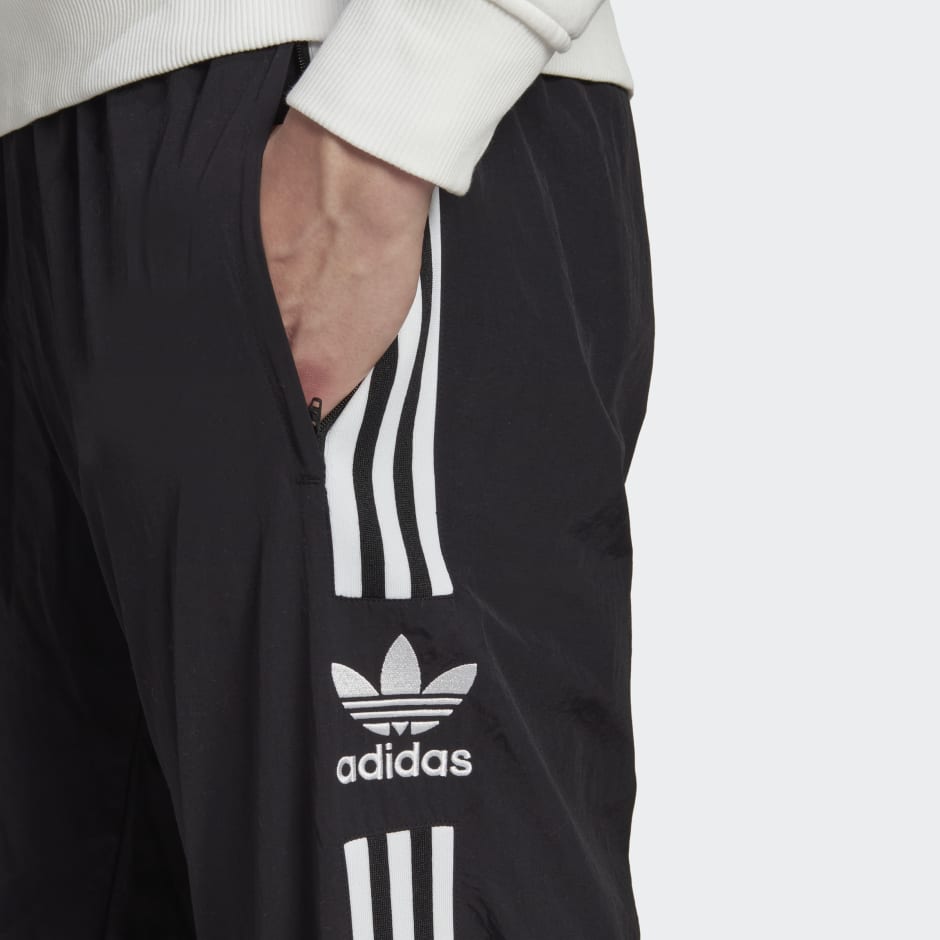 Buy adidas Originals black Big Trefoil Track Pants for Kids in Riyadh,  Jeddah