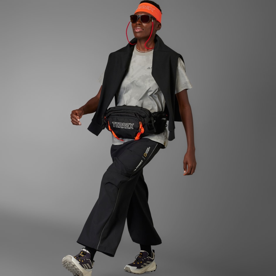 adidas 迪士尼國家地理 UF AEROREADY 圖案 T 恤