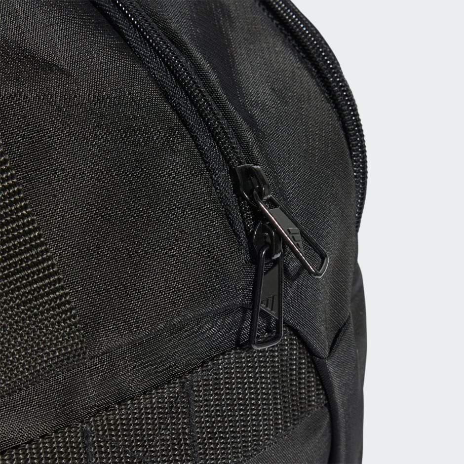 TRAINING DEFENDER DUFFLE BAG SMALL