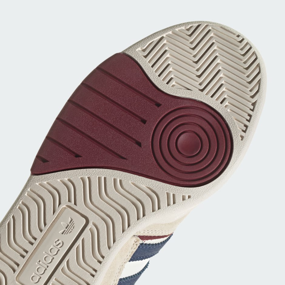 Courtic Shoes