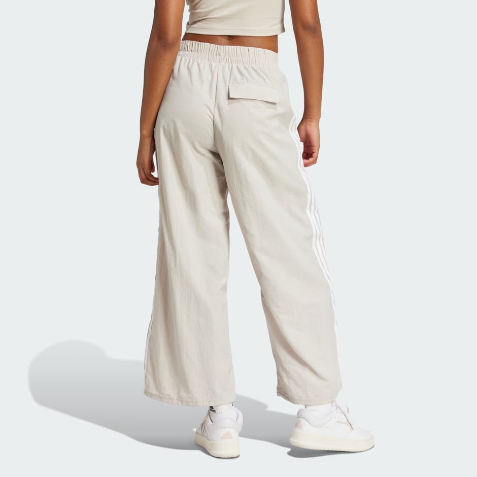 Essentials 3-Stripes Lifestyle Woven Parachute Pants