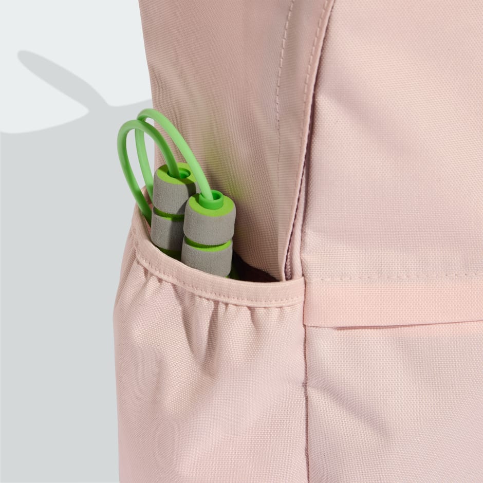 حقيبة ظهر بمقلمة