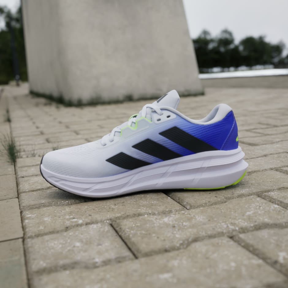 Questar 3 Running Shoes