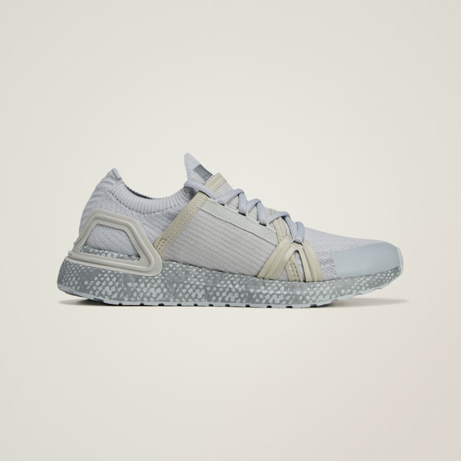 נעלי adidas by Stella McCartney Ultraboost DNA 
