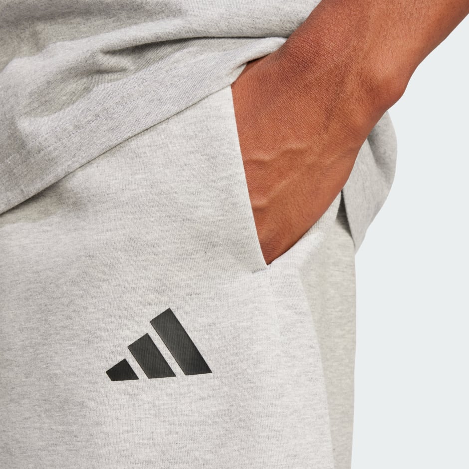 Future Icons Small Logo Shorts
