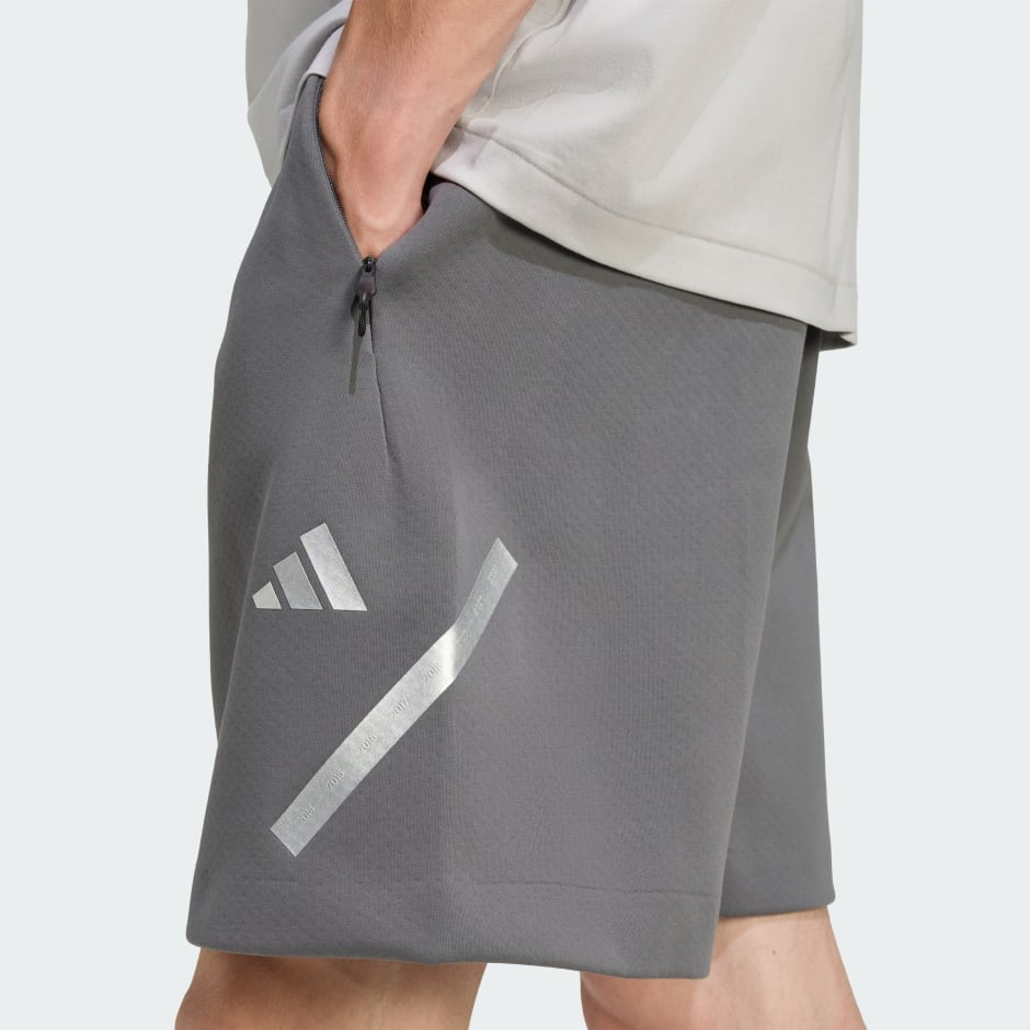 Pantaloni scurti Mercedes-AMG Petronas Formula One Team Silver Arrows