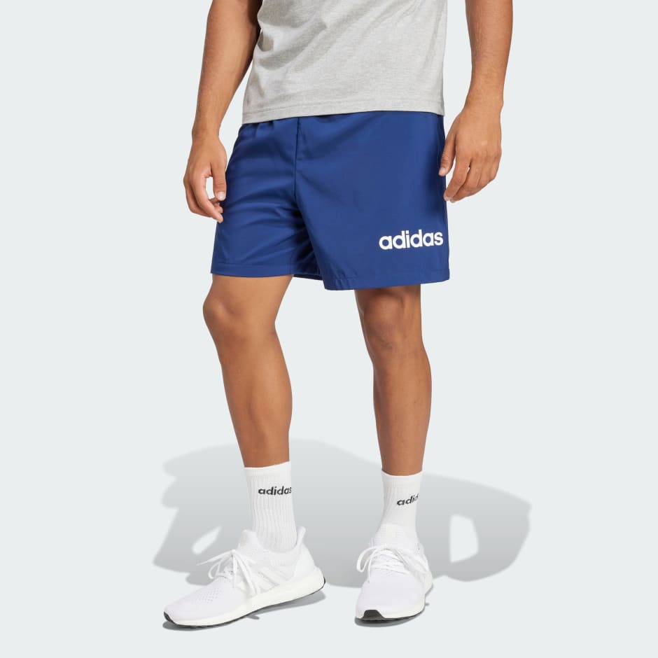 Shorts Essentials Linear Logo