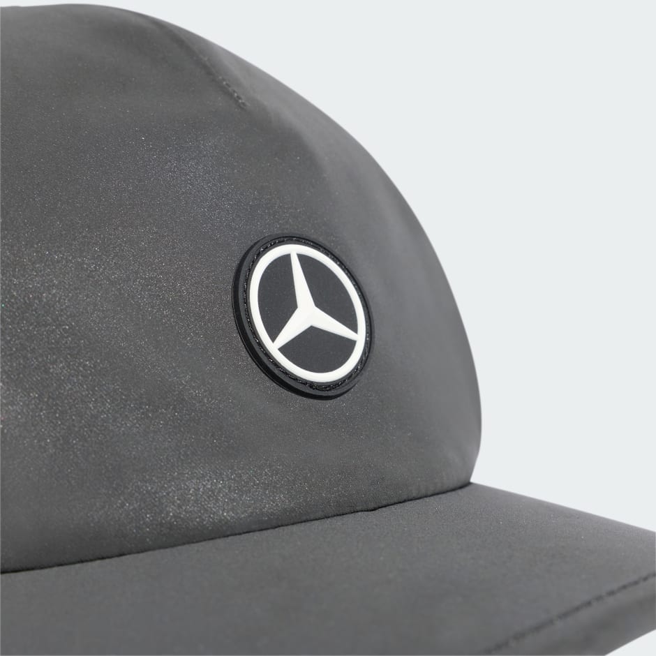 MERCEDES - AMG PETRONAS FORMULA 1 TEAM MECHANICS CAP