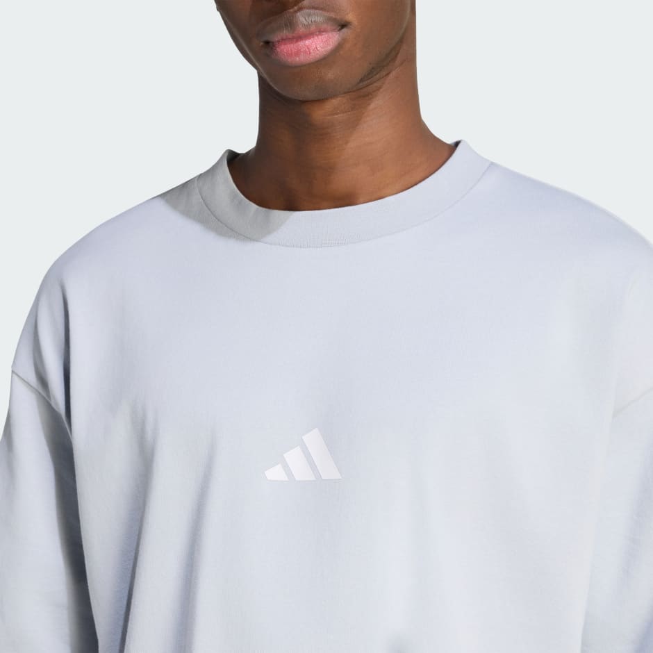 Future Icons Small Logo Tee