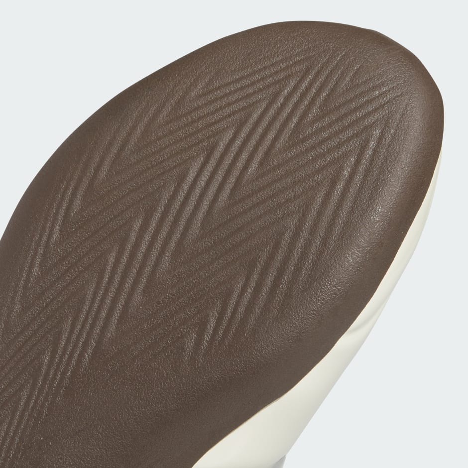 跆拳道 By Caroline Hu X 陳冠希