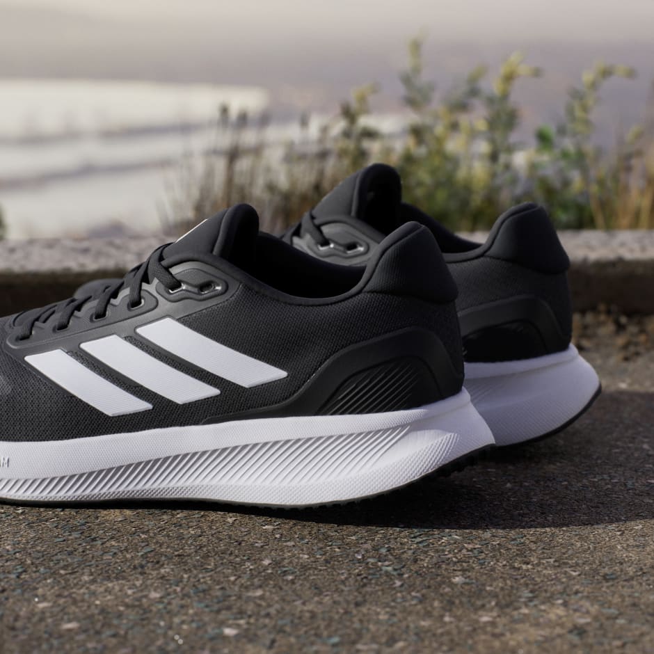 Runfalcon 5 Running Shoes