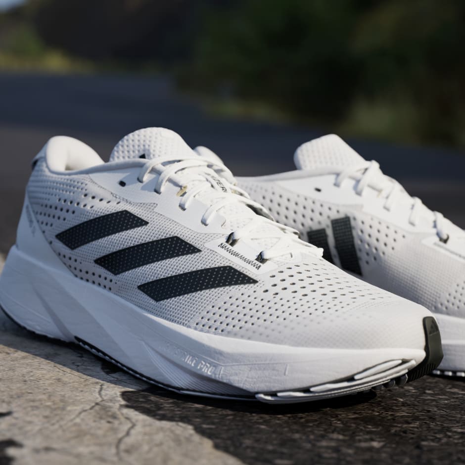 ADIZERO SL