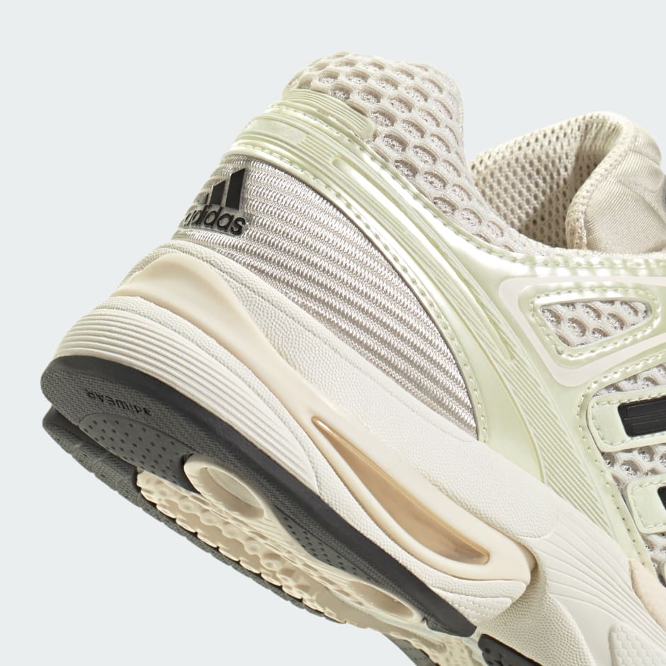 حذاء ADISTAR CONTROL 5