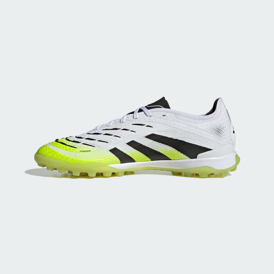 Predator Pro Turf Boots