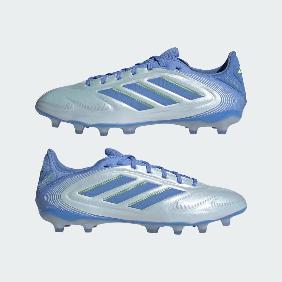 Ghete de fotbal Copa Pure 3 pentru teren ferm