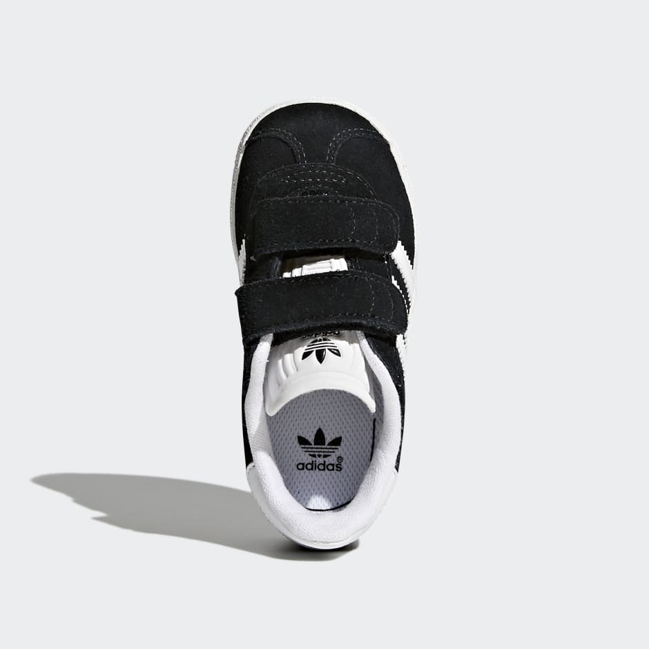 Black baby adidas clearance shoes