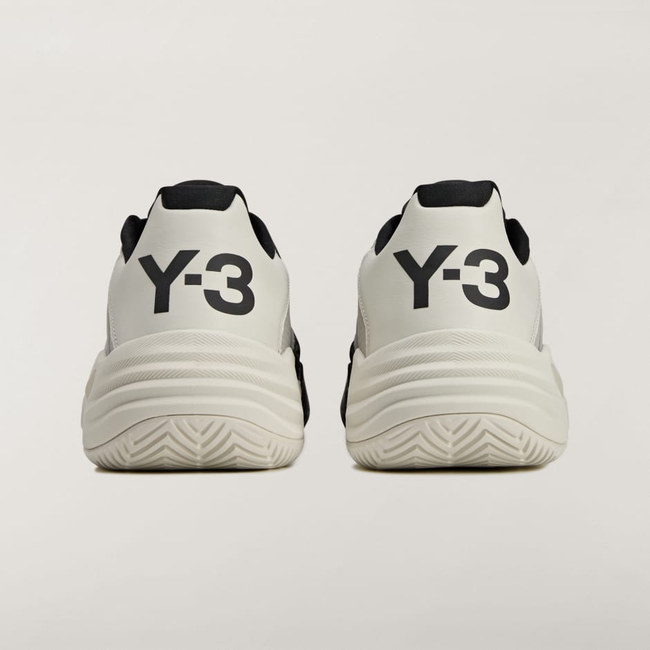 Barricade 13 M Y-3