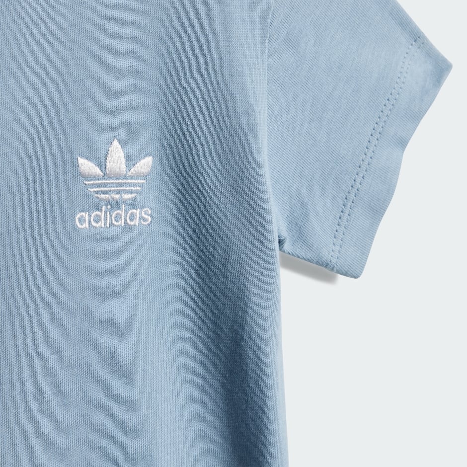 طقم شورت وتيشيرت للأطفال