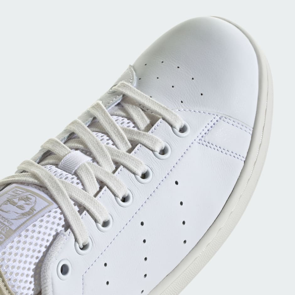 STAN SMITH