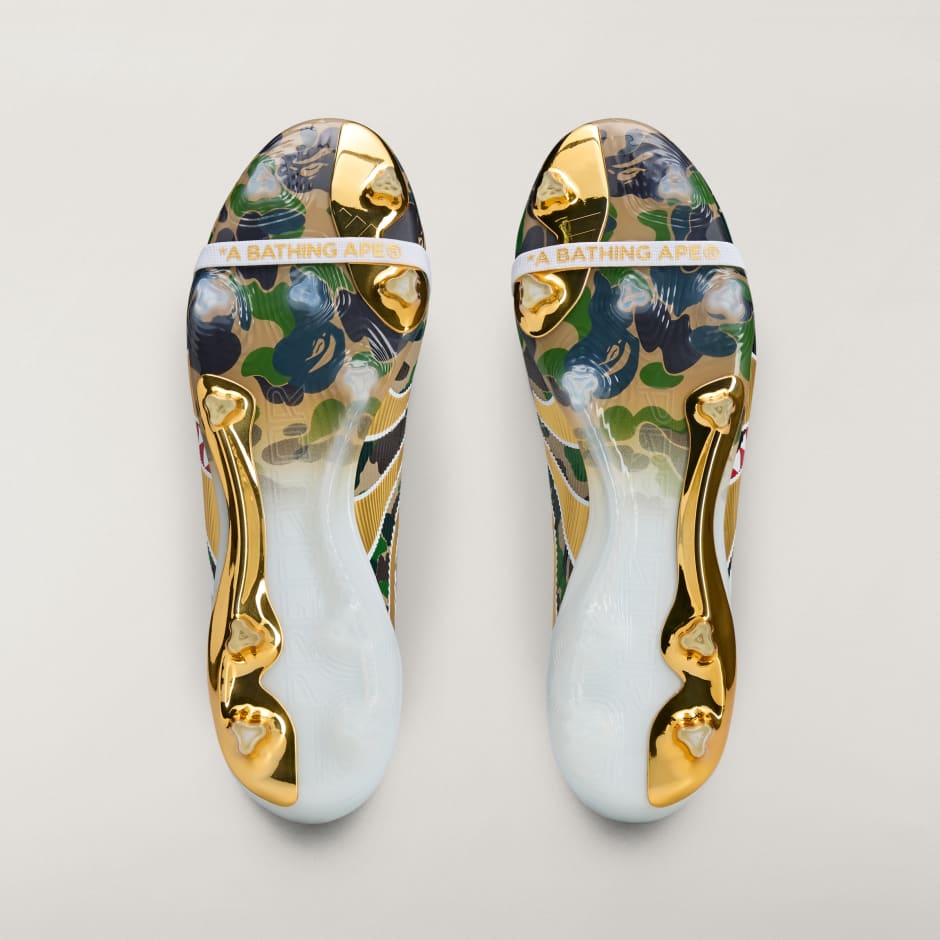 Ghete BAPE x adidas Predator Elite cu limbă pliabilă pentru teren dur