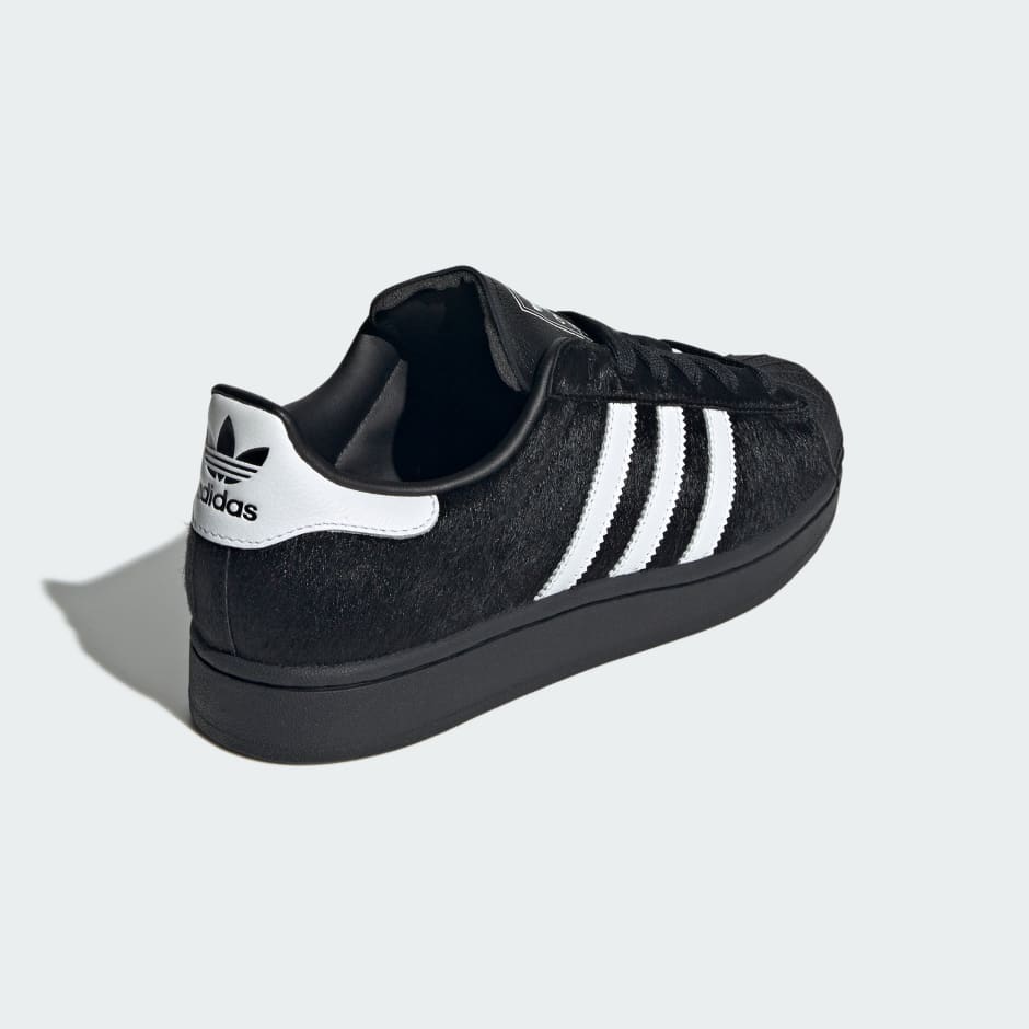 حذاء Superstar