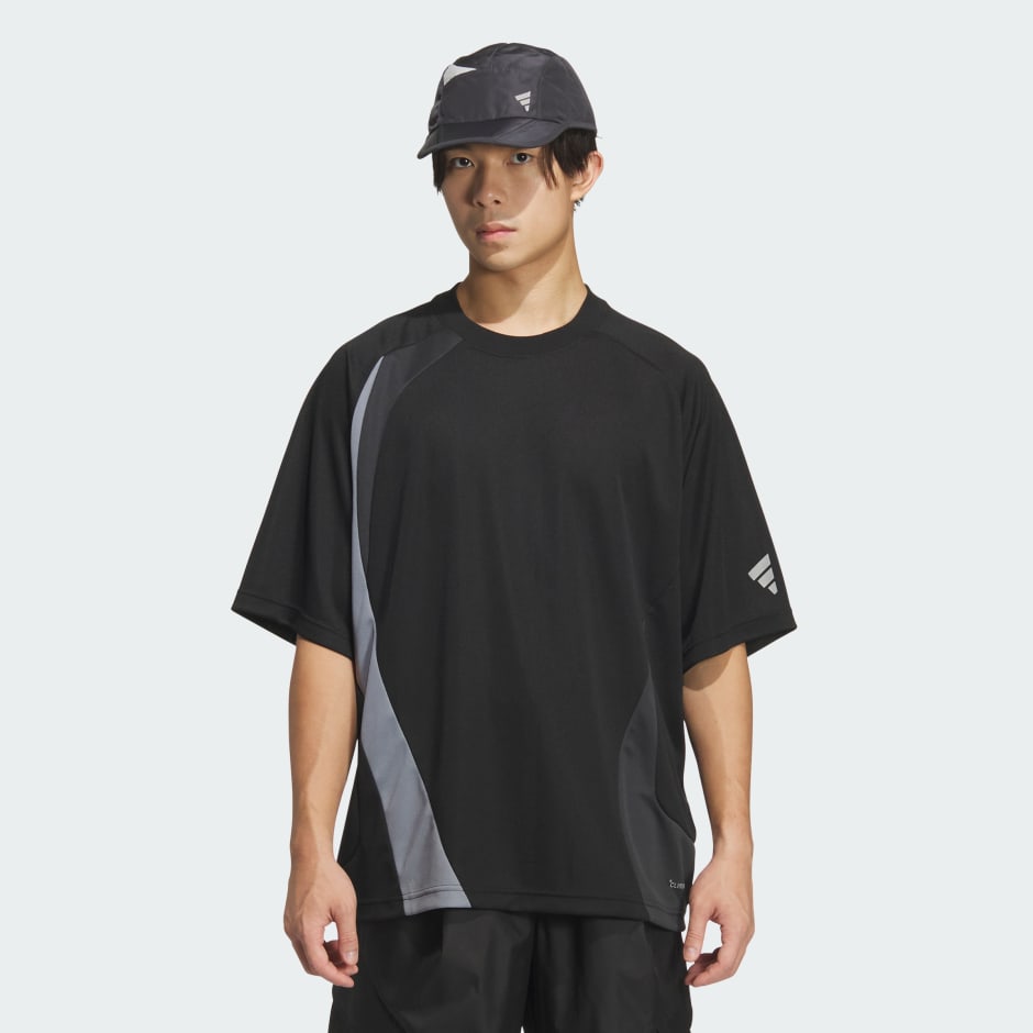 Future Style 短袖 T 恤