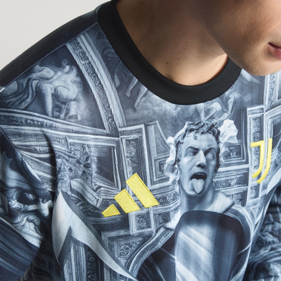 BLUZĂ JUVENTUS 25/26 PRE-MATCH WARM