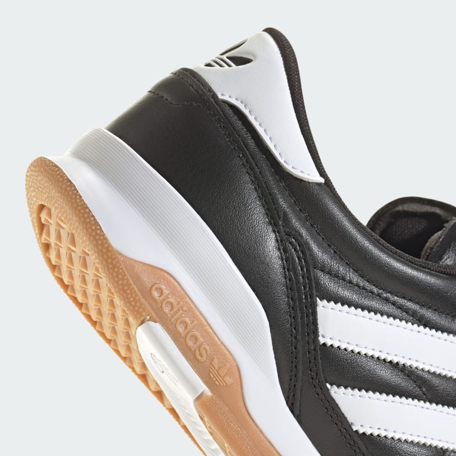Predator Mundial Shoes