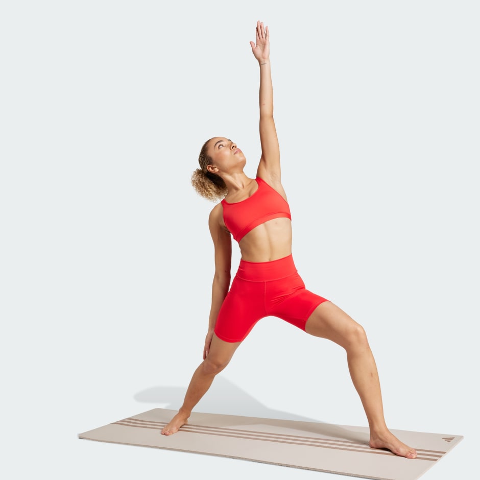 All Me Essentials 7-Inch Short Leggings